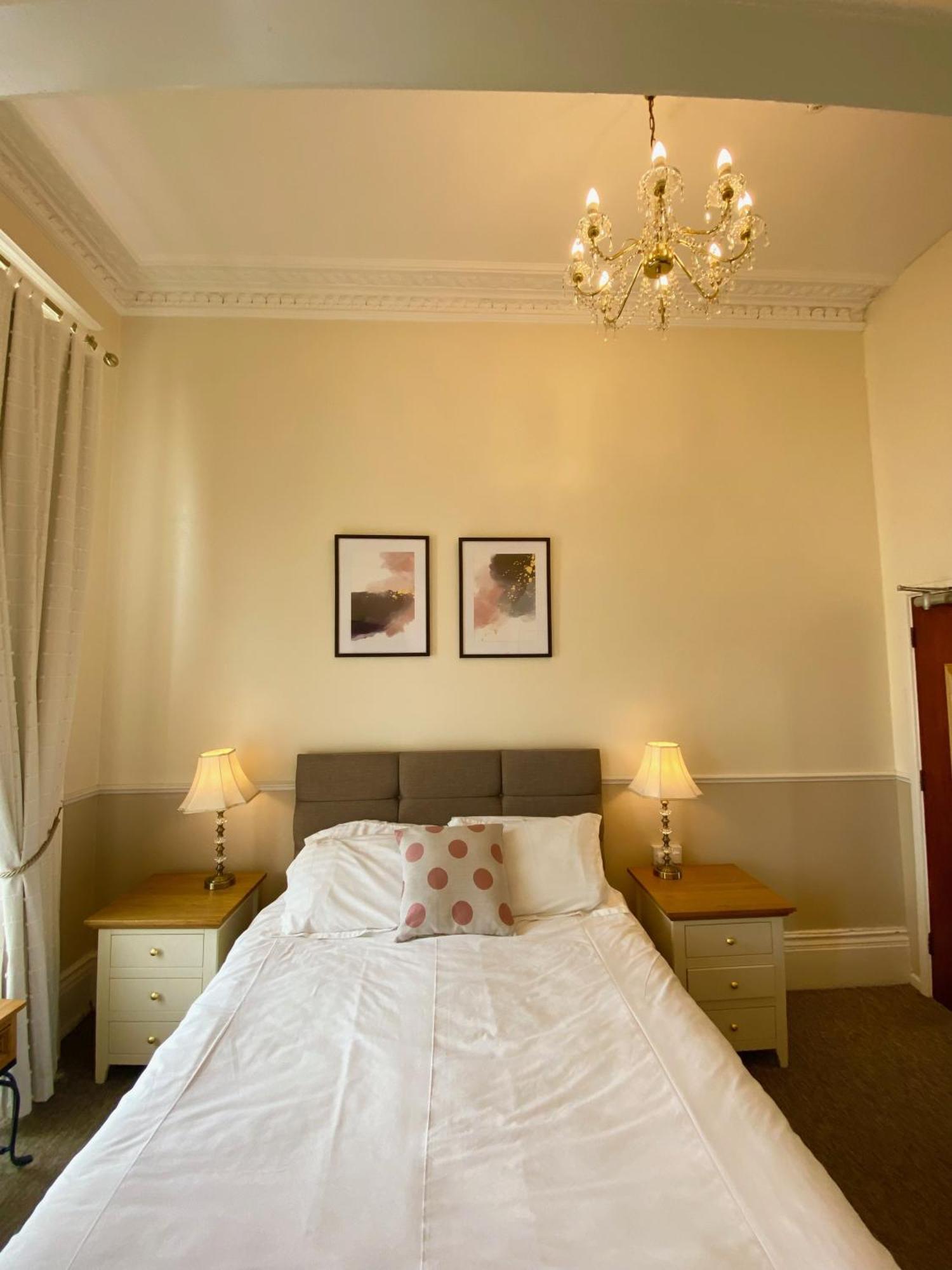 The Angove - Adults Only Otel Weymouth Oda fotoğraf