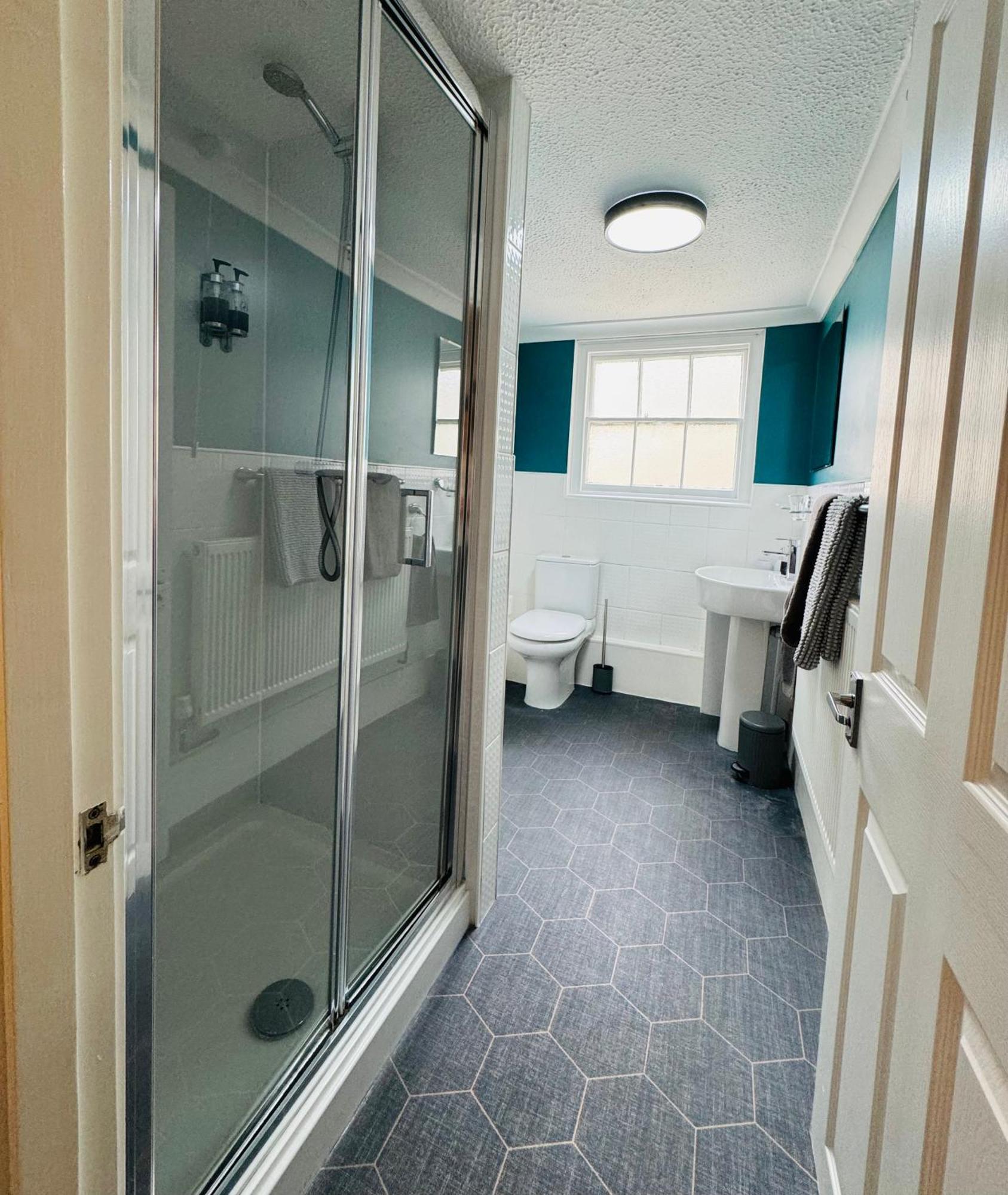 The Angove - Adults Only Otel Weymouth Oda fotoğraf
